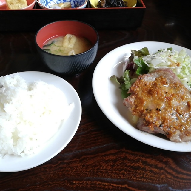 洋食 飯屋(mamaya ママヤ) - 富士見(洋食)の写真(食べログが提供するog:image)