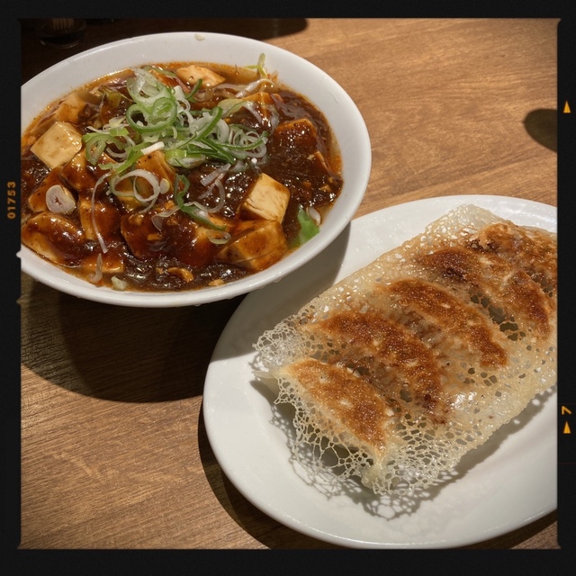 横浜餃子軒 神田店 - 神田（餃子）の写真（食べログが提供するog:image）