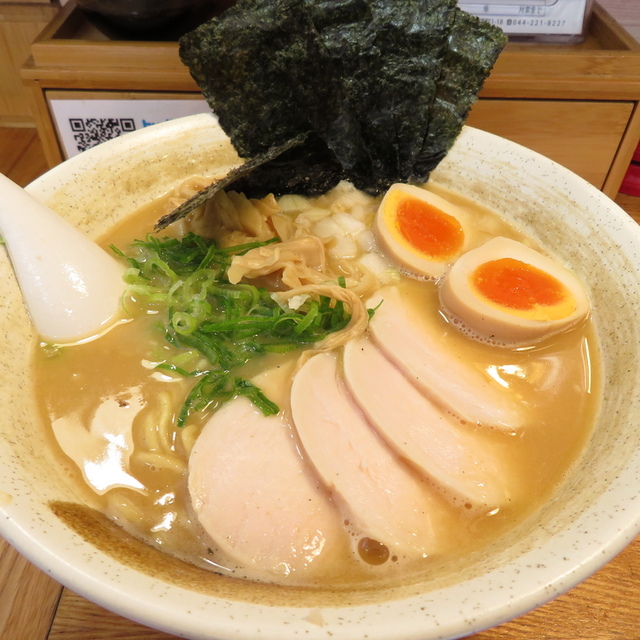 ようすけ 鶏煮亭 ようすけとりにてい 京急川崎 ラーメン 食べログ
