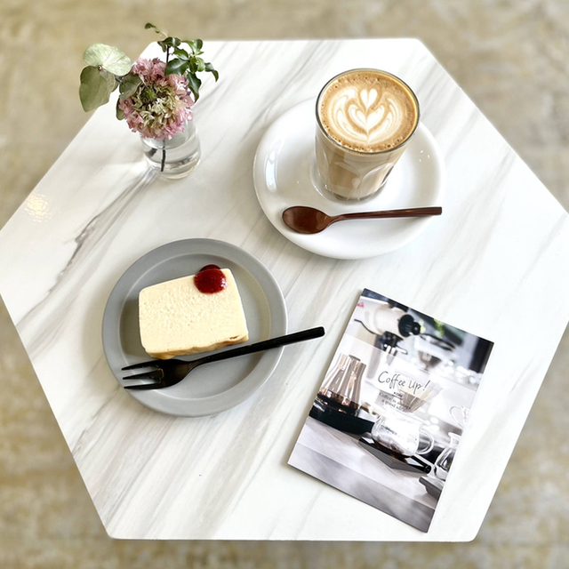 コーヒーアップ コウベ（Coffee Up! KOBE） - ハーバーランド（カフェ）の写真（食べログが提供するog:image）
