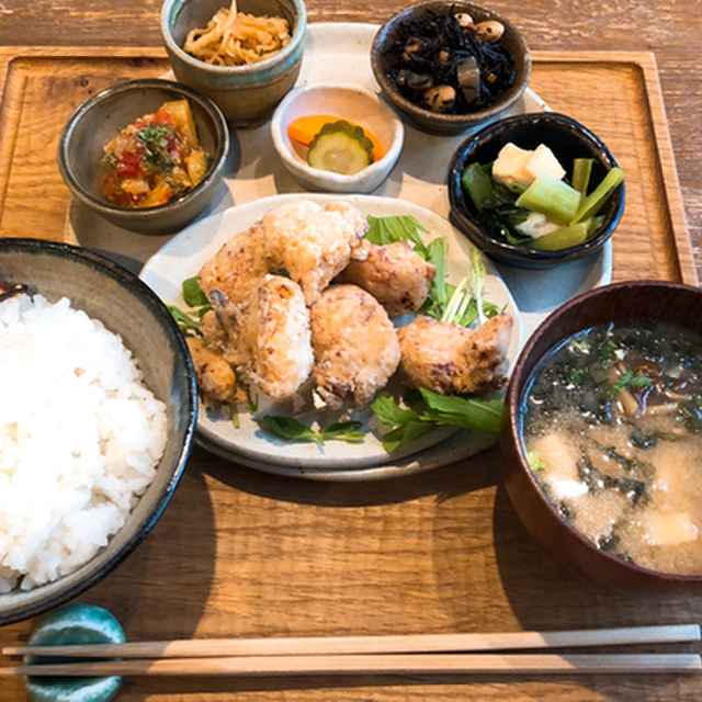 シラハト商店 梶が谷 カフェ 食べログ