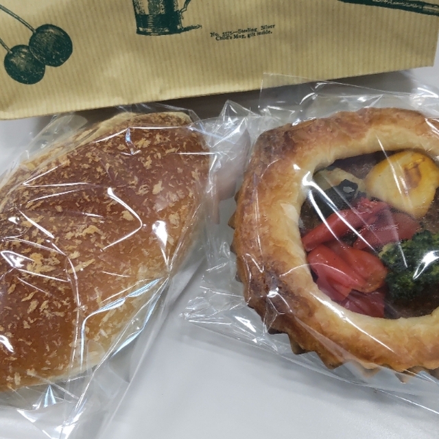 ケーキ＆ベーカリー ジュリー - 九段下（ケーキ）の写真（食べログが提供するog:image）