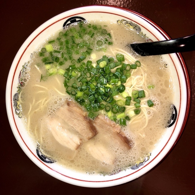 豚骨ラーメン まる 安 赤嶺 ラーメン 食べログ