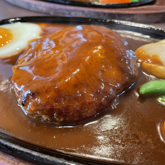 フレンズ - 田代(ハンバーグ)の写真(食べログが提供するog:image)