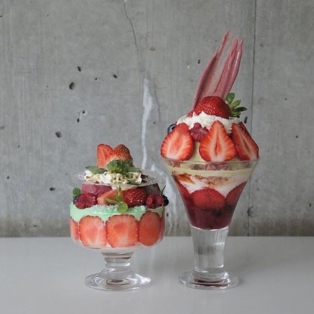 イニシャル Initial 狸小路 カフェ ネット予約可 食べログ