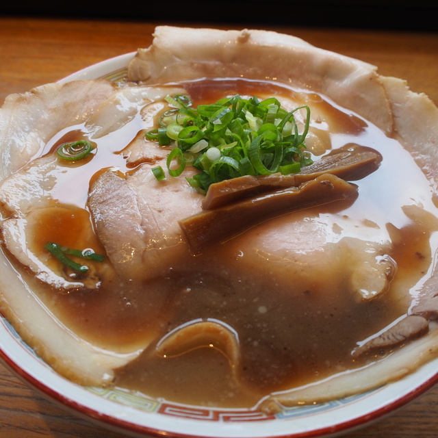 元車庫前丸宮中華そば 本店 - 黒江（ラーメン）の写真（食べログが提供するog:image）