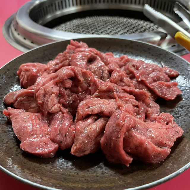 焼肉じゃじゃまる(じゃじゃまる) - 泉中央(焼肉)の写真(食べログが提供するog:image)