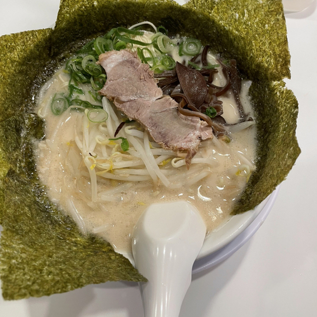 博多天神 新宿東口店（はかたてんじん） - 新宿三丁目（ラーメン）の写真（食べログが提供するog:image）