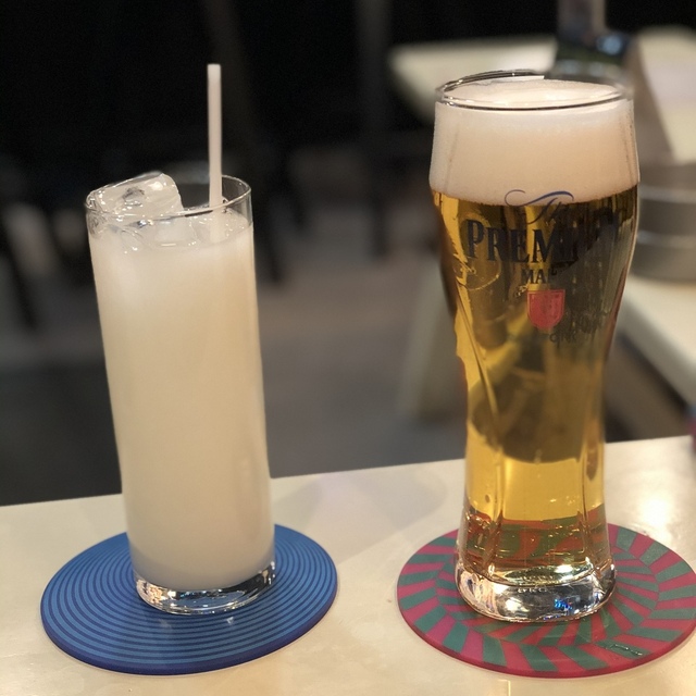 キャンピーバー Campy Bar 新宿御苑前 バー 食べログ