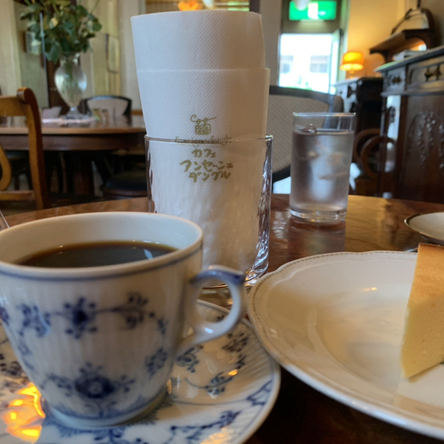 カフェ・アンセーニュダングル - 広尾（喫茶店）の写真（食べログが提供するog:image）