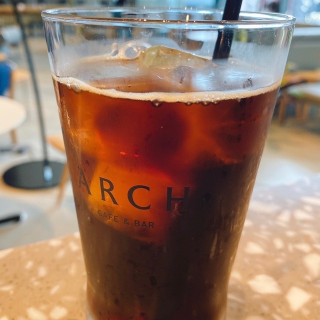 ARCH CAFE & BAR - 虎ノ門ヒルズ（カフェ）の写真（食べログが提供するog:image）