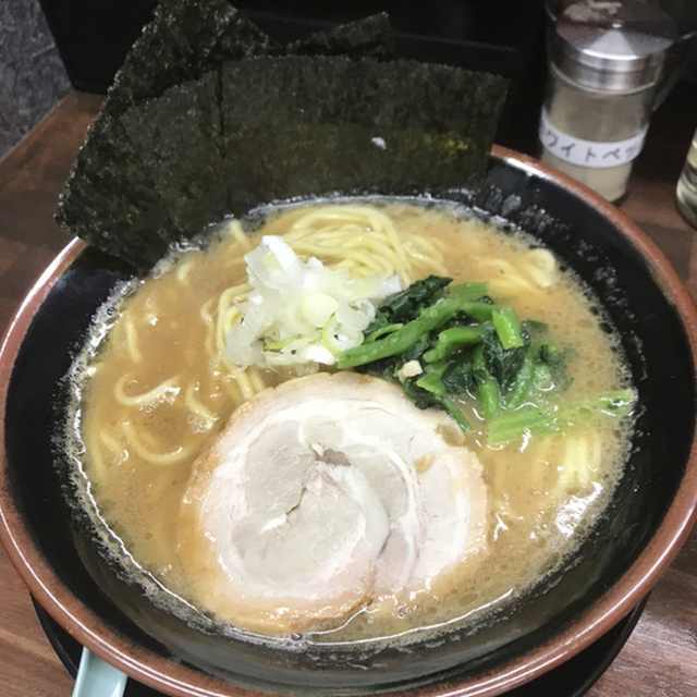 とんこつ えびすこ 富山トヨペット本社前 ラーメン 食べログ