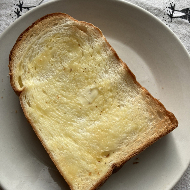 コンフェクショナリィ ブラウン Confectionary Brown 宝町 パン 食べログ
