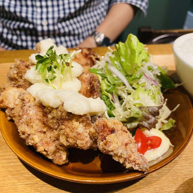 食堂酒場 ブッダイーツ（BUDDHA EATZ） - 玉造（大阪メトロ）（食堂）の写真（食べログが提供するog:image）