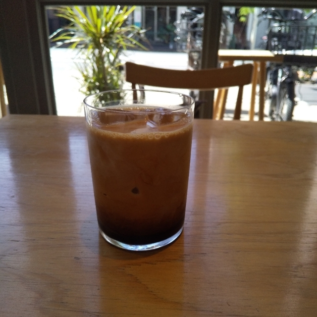 ブルーボトルコーヒー 中目黒カフェ（Blue Bottle coffee ） - 祐天寺（カフェ）の写真（食べログが提供するog:image）