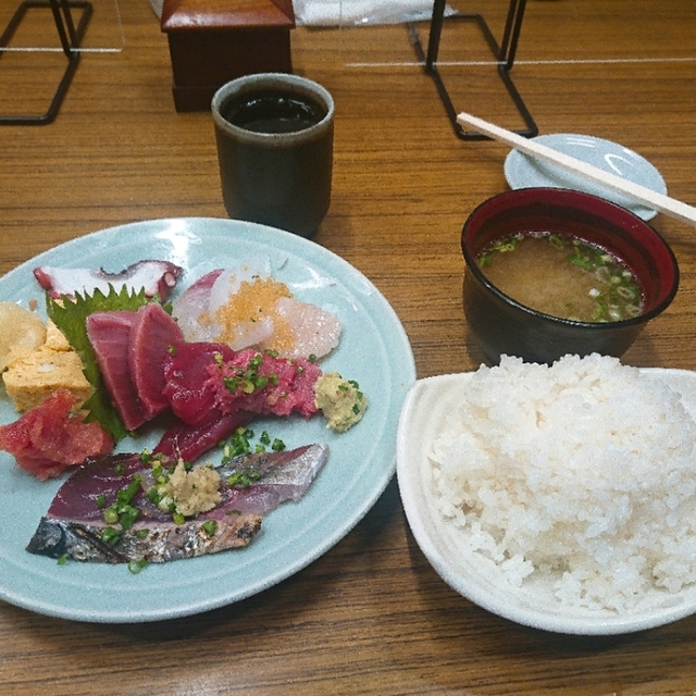 本種（モトダネ 【旧店名】めし丸） - 築地（魚介料理・海鮮料理）の写真（食べログが提供するog:image）