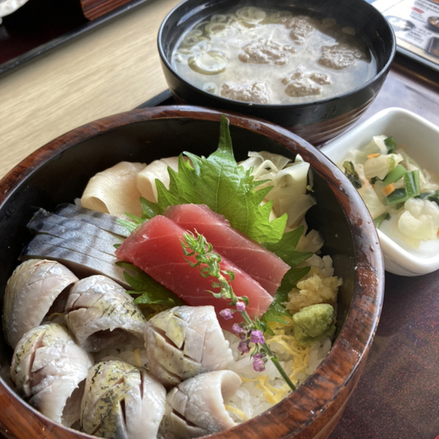 和食レストランとんでん 八王子散田店 - めじろ台（ファミレス）の写真（食べログが提供するog:image）