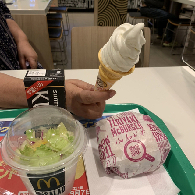 マクドナルド 7号線秋田飯島店 Mcdonald S 上飯島 ハンバーガー 食べログ