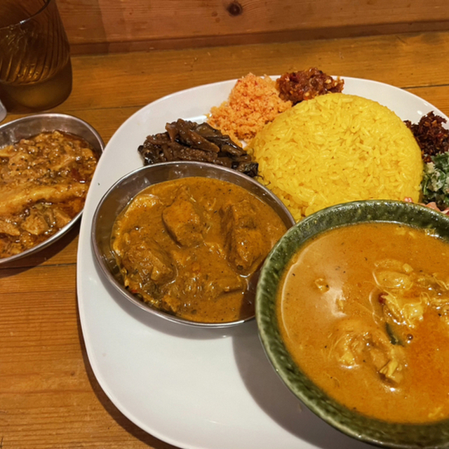 カレーや デッカオ 心斎橋 スリランカ料理 食べログ