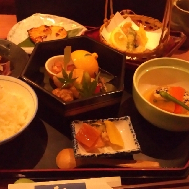 稲繁 本店 - 塩釜口（割烹・小料理）の写真（食べログが提供するog:image）