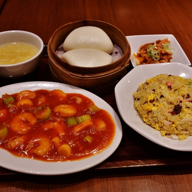 雲龍一包軒 トリエ京王調布店 - 調布（中華料理）の写真（食べログが提供するog:image）