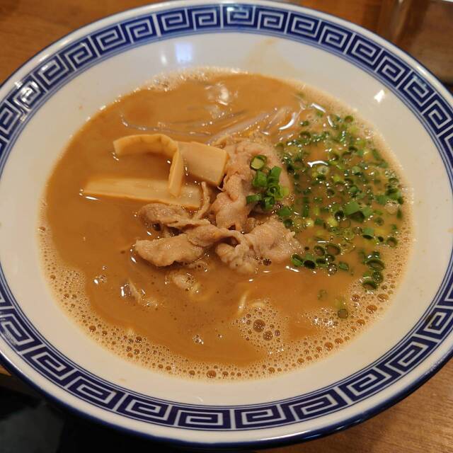 徳島ラーメン はるま 新宿西口 ラーメン 食べログ 徳島ラーメン はるま 新宿西口 ラーメン 食べログ