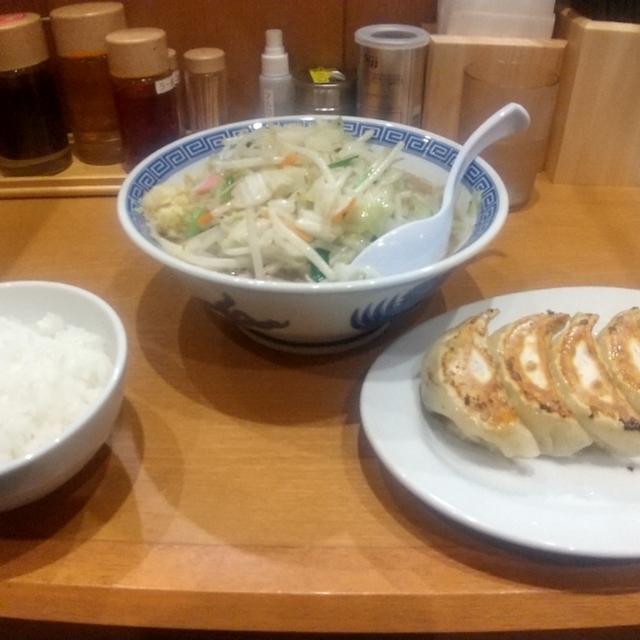東京タンメン トナリ 東陽町店 - 木場（ラーメン）の写真（食べログが提供するog:image）