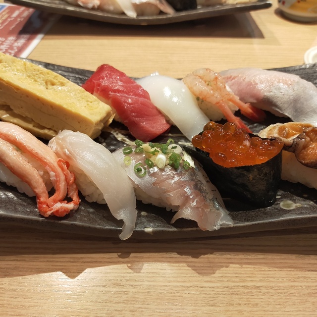 もりもり寿し 野々市店 野々市 北陸 回転寿司 食べログ