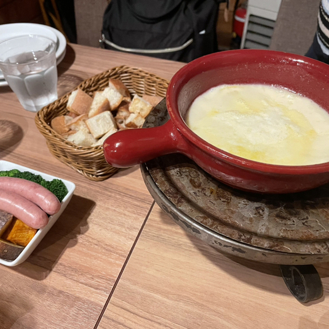 アトリエ・ド・フロマージュ ピッツエリア店（Atelier de Fromage） - 軽井沢（ピザ）の写真（食べログが提供するog:image）