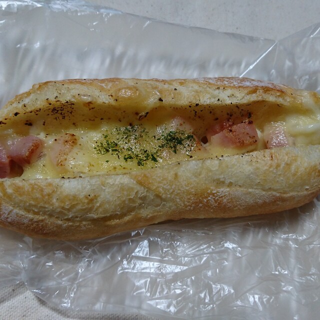 プラス ベーカリー リョウ （PLUS BAKERY RYO） 網野/パン 食べログ