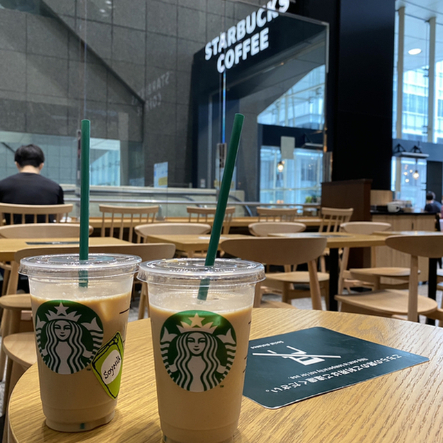 スターバックス・コーヒー JR東京駅日本橋口店（STARBUCKS COFFEE） - 東京（カフェ）の写真（食べログが提供するog:image）