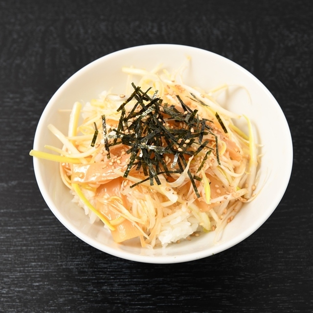 横浜家系ラーメン 圭壱家 - 早稲田（都電）/ラーメン | 食べログ 横浜家系ラーメン 圭壱家 (早稲田（都電）/ラーメン)