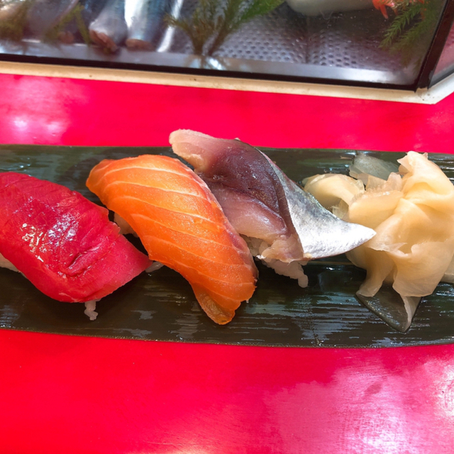 立喰 さくら寿司 - 池袋(立ち食い寿司)の写真(食べログが提供するog:image)