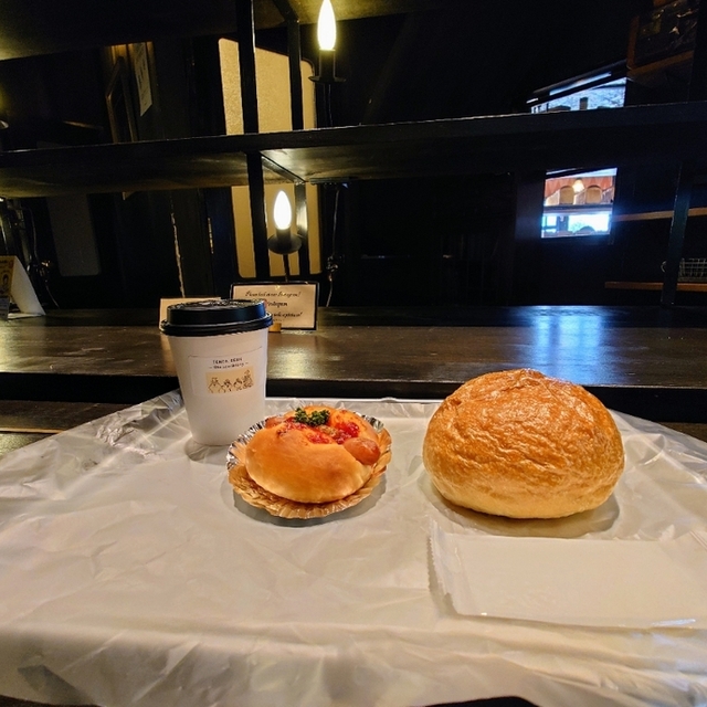 テンスベア Tenth Bear 信濃吉田 パン 食べログ