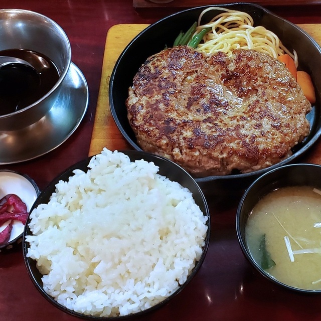 グリル ふらいぱん - 吉原本町(洋食)の写真(食べログが提供するog:image)