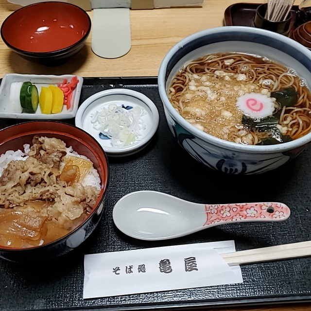 亀屋 - 大森海岸（そば）の写真（食べログが提供するog:image）