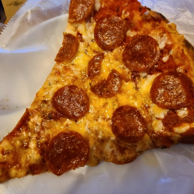 New York Pizza TONYZ Tokyo （ニューヨークピザ トニーズトウキョウ） 麻布十番/ピザ 食べログ