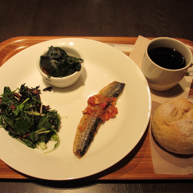 閉店 Muji 南青山 ムジ 表参道 カフェ 食べログ