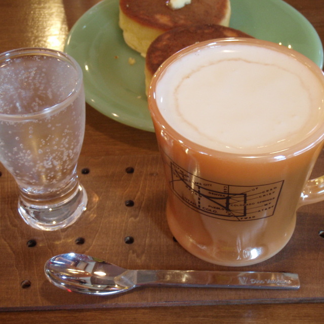 カフェアンドギャラリー ラビットオン Cafe Gallery Rabbit On 北１３条東 カフェ 食べログ
