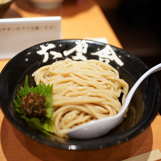 【保存版】丸の内のお一人様OKのランチ27選！口コミ◎雰囲気◎味◎でお一人様はもちろん友人同士やカップルのデートにもおすすめ【グルメライターが徹底ガイド】