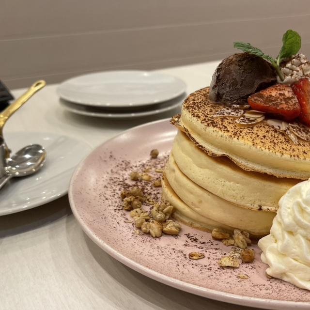 belle-ville 横浜ワールドポーターズ店（ベル ヴィル belle-ville pancake cafe） - 馬車道（パンケーキ）の写真（食べログが提供するog:image）