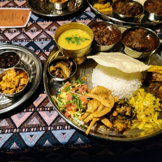 ヤタラ スパイス (大正/インドカレー)