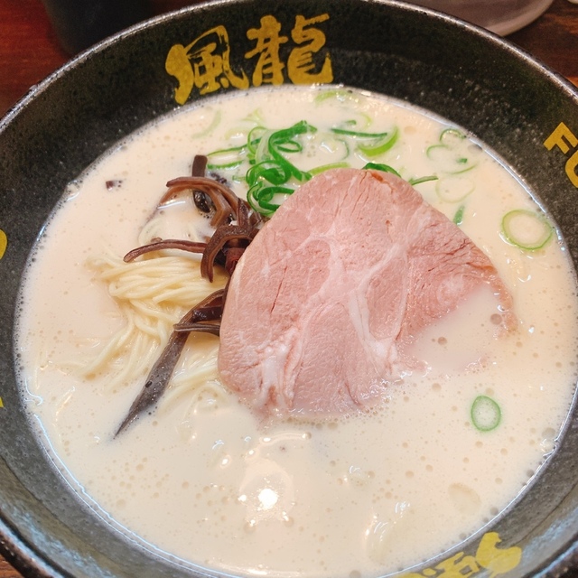博多風龍 上野店 - 京成上野(ラーメン)の写真(食べログが提供するog:image)