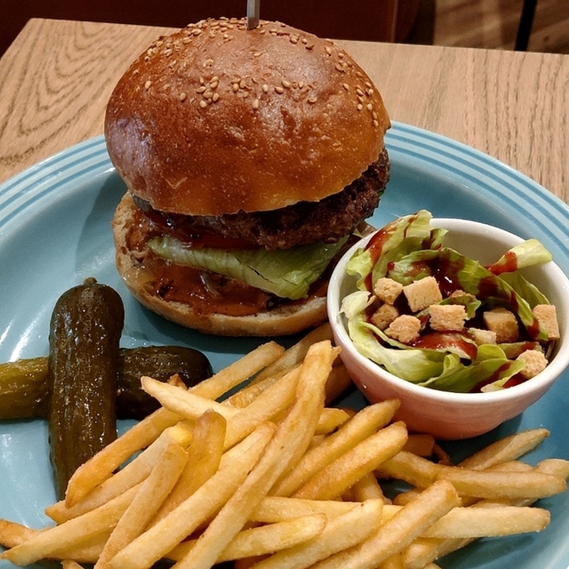 SAUCE UP BURGER （ソース アップ バーガー） 国分寺/ハンバーガー 食べログ