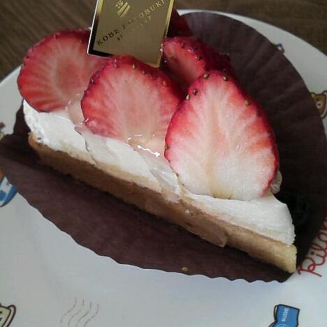 コウベ コトブキ 和歌山パームシティ店 東松江 ケーキ 食べログ