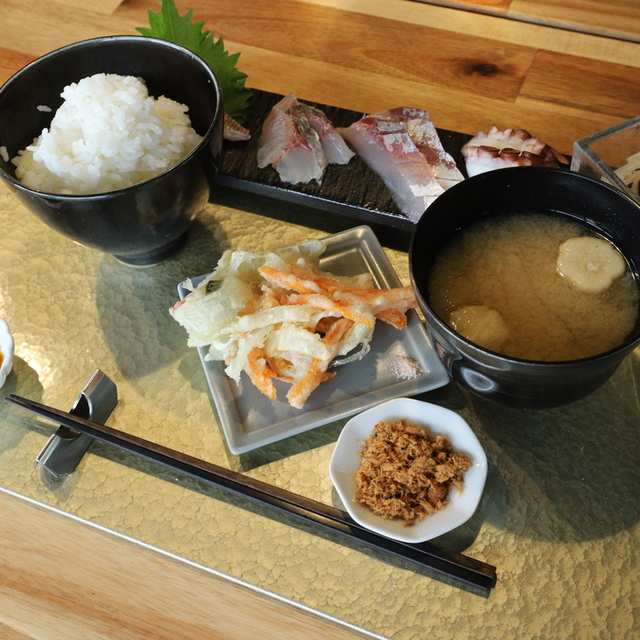 セレーノ シーフード&カフェ（SERENO seafood&cafe） - 加太（カフェ）の写真（食べログが提供するog:image）