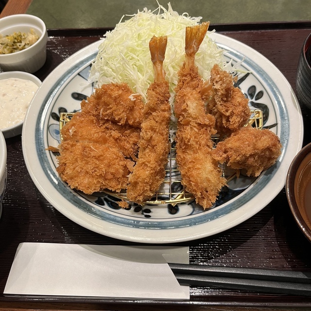 とんかつ大學 JRお茶の水店 - 御茶ノ水（とんかつ）の写真（食べログが提供するog:image）