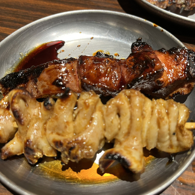 四文屋 すすきの駅前店 - すすきの（市営）（焼きとん）の写真（食べログが提供するog:image）