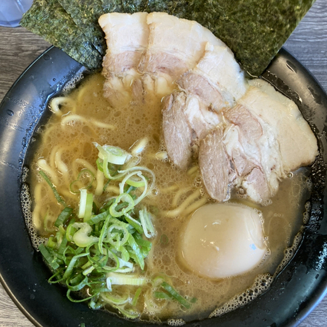 博多無邪気 (博多/ラーメン)