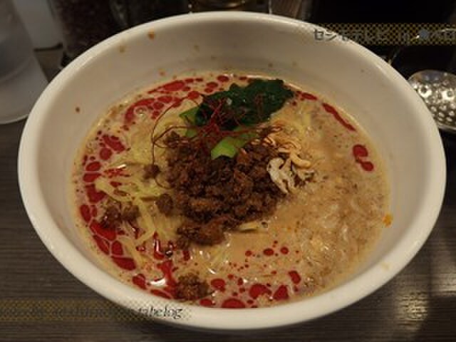 香氣　四川麺条 千歳烏山店 - 千歳烏山（担々麺）の写真（食べログが提供するog:image）